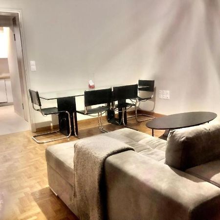 Economy Shared Apartment D In Central Атина Екстериор снимка